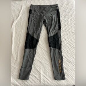 Virus grey/ black leggings size medium